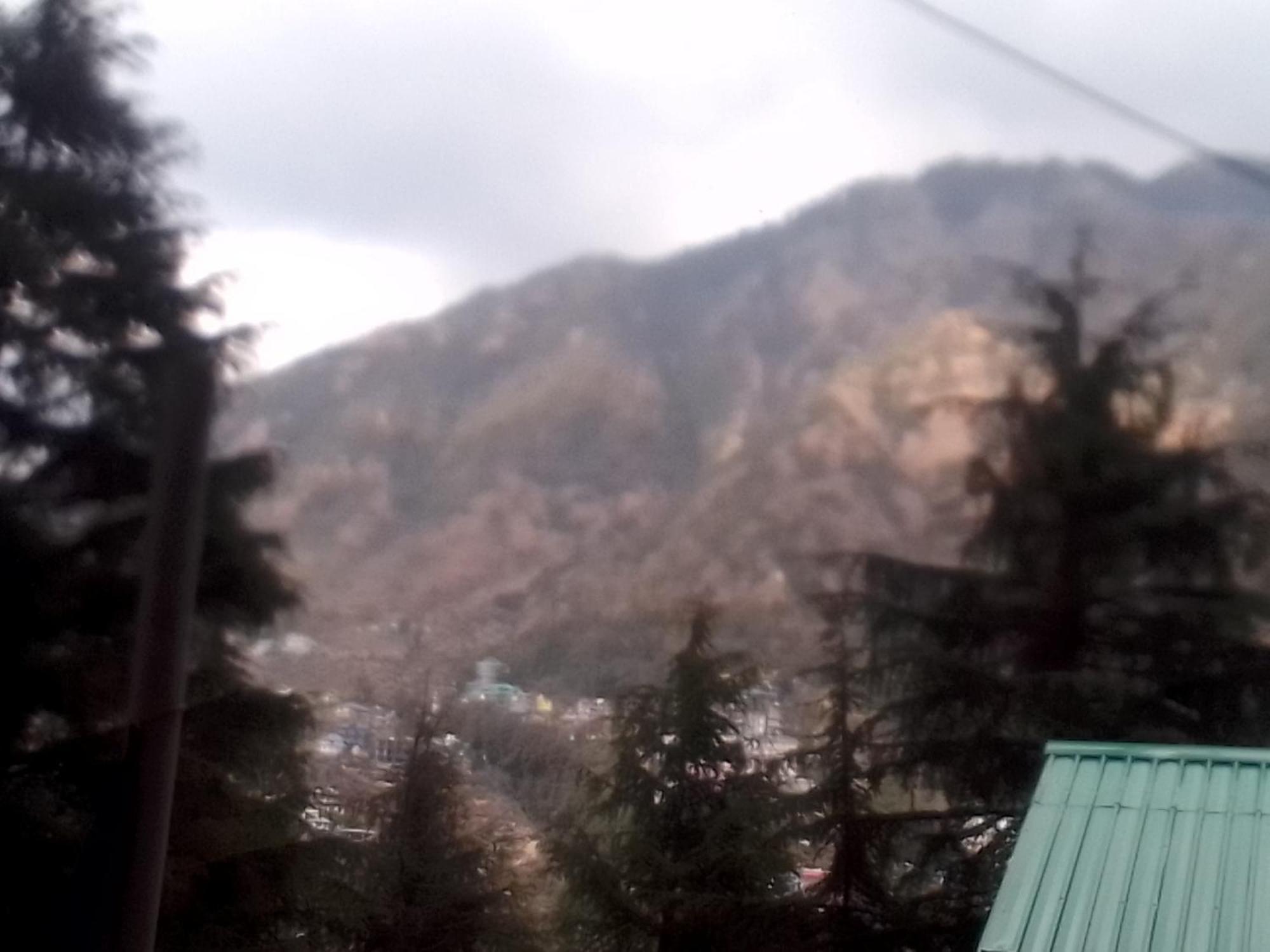 ダラムシャーラー Himalayan Triund Trekking And Mountain Viewホステル エクステリア 写真
